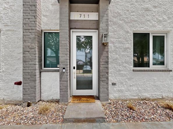 711  Colten James Lane , Dallas Texas 75204