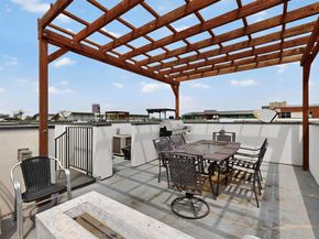 711  Colten James Lane , Dallas Texas 75204