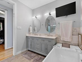 711  Colten James Lane , Dallas Texas 75204