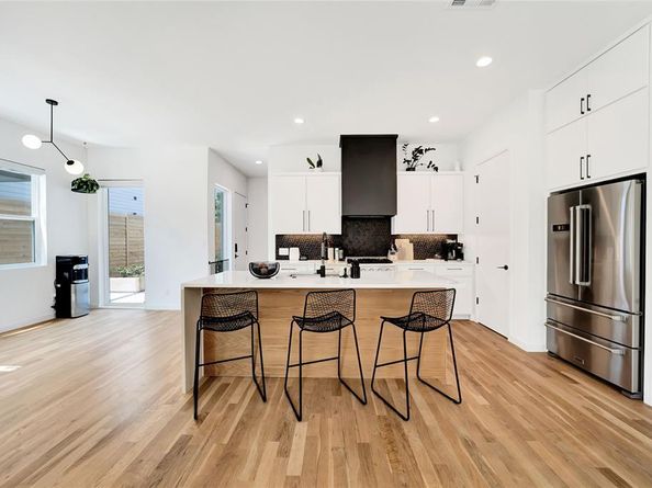 5137 N Hall Street , Dallas Texas 75235
