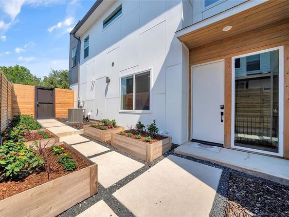 5137 N Hall Street , Dallas Texas 75235