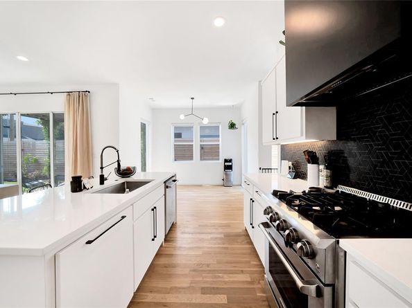 5137 N Hall Street , Dallas Texas 75235