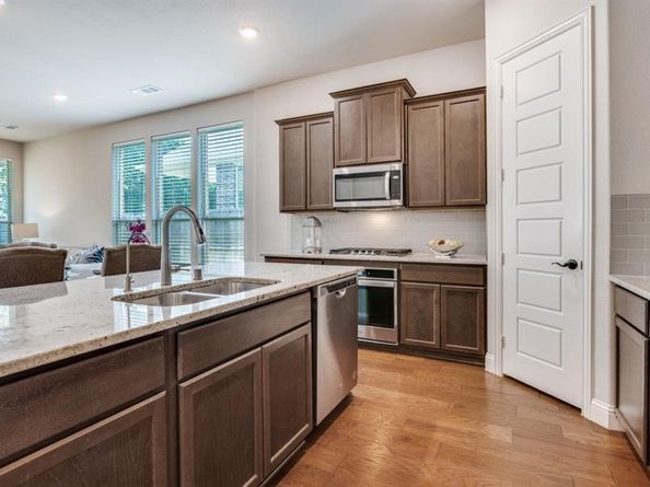 1608  Grace Drive , Euless Texas 76039