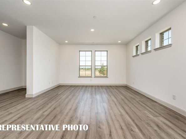 724  4th Street , Argyle Texas 76226