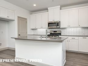 724  4th Street , Argyle Texas 76226