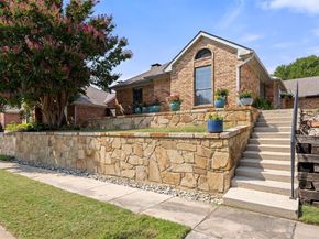 2817  Silverspring Road , Carrollton Texas 75006