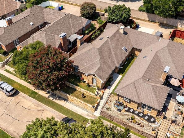 2817  Silverspring Road , Carrollton Texas 75006
