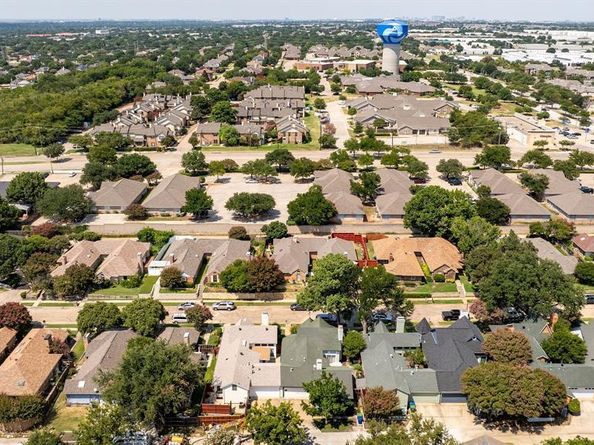 2817  Silverspring Road , Carrollton Texas 75006