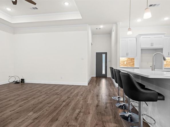 2501  Handley Drive , Fort Worth Texas 76112
