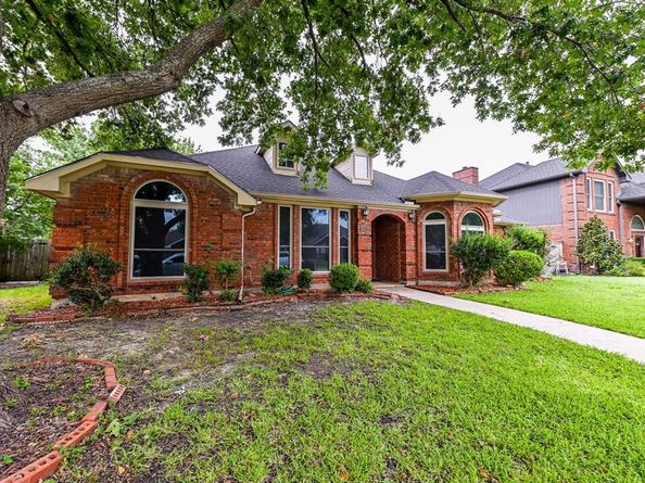 6913  Brandford Road , Rowlett Texas 75089