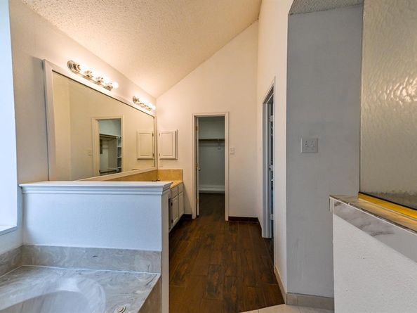 6913  Brandford Road , Rowlett Texas 75089