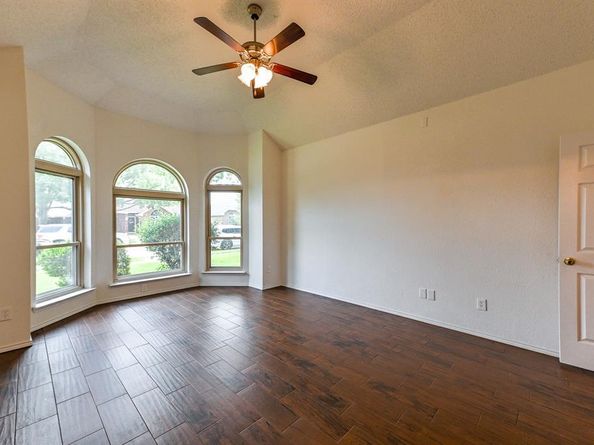 6913  Brandford Road , Rowlett Texas 75089