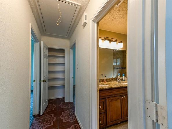 6913  Brandford Road , Rowlett Texas 75089
