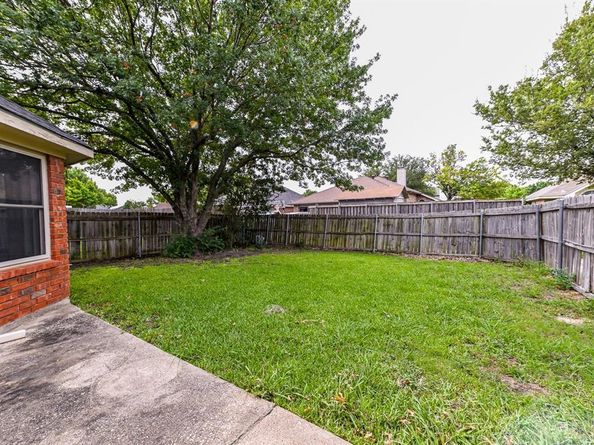 6913  Brandford Road , Rowlett Texas 75089