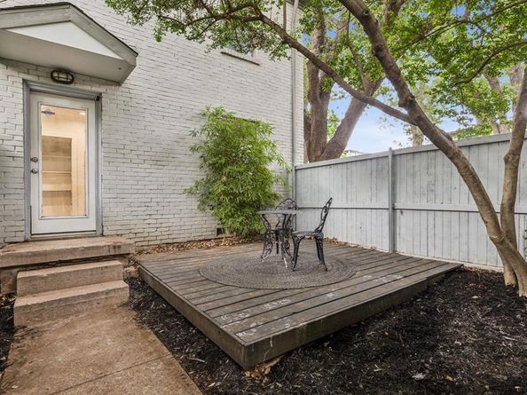5033 N Hall Street , Dallas Texas 75235