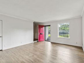 5033 N Hall Street , Dallas Texas 75235