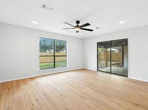 712  Greenleaf Drive , Arlington Texas 76017