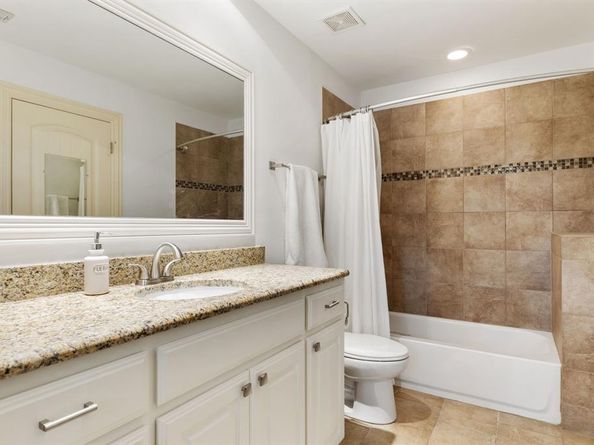 6023  Del Norte Lane , Dallas Texas 75225