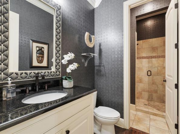 6023  Del Norte Lane , Dallas Texas 75225