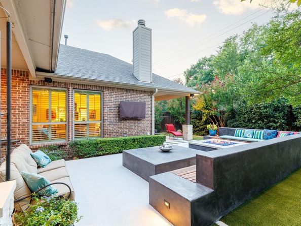 6023  Del Norte Lane , Dallas Texas 75225