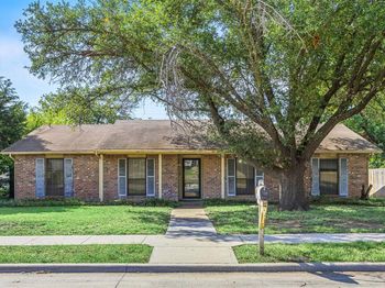 1528 W Spring Creek Parkway 