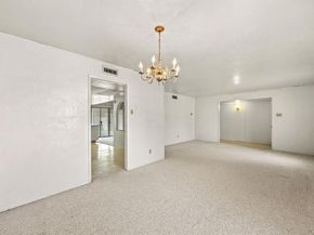 1528 W Spring Creek Parkway , Plano Texas 75023