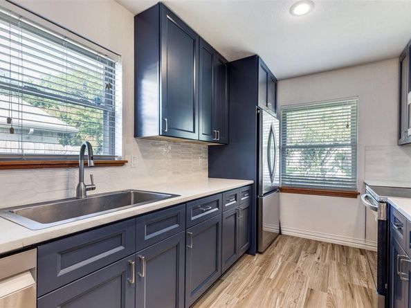 1816  Chamberlain Drive , Carrollton Texas 75007