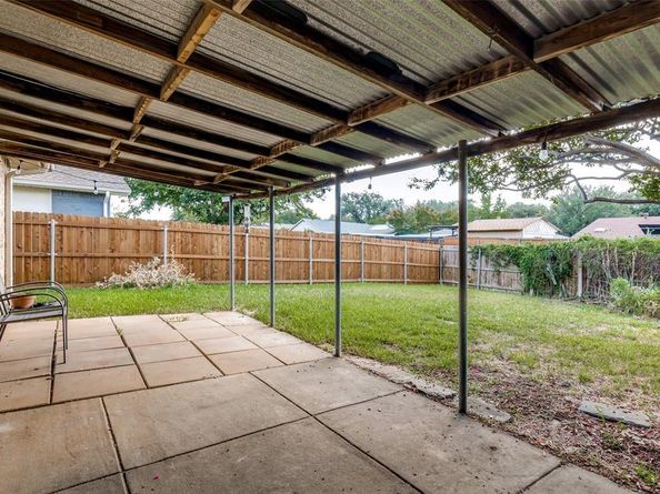 1816  Chamberlain Drive , Carrollton Texas 75007