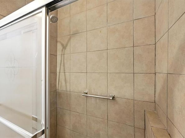 2108  Chatham Square Court , Dallas Texas 75227