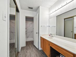 2108  Chatham Square Court , Dallas Texas 75227