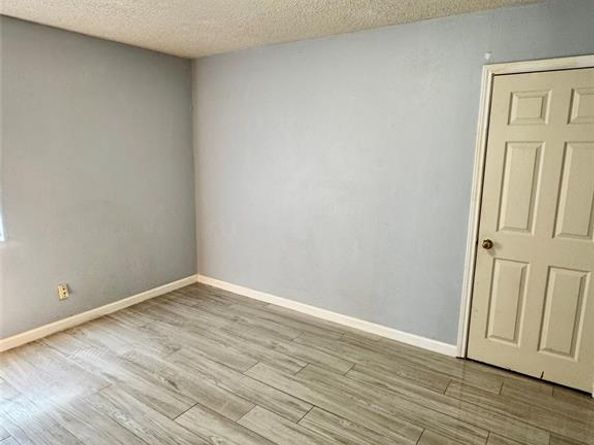 2108  Chatham Square Court , Dallas Texas 75227