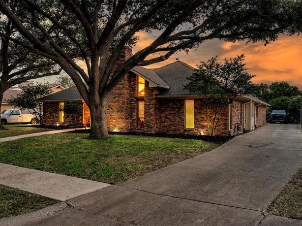 2218  Valley Mill  , Carrollton Texas 75006