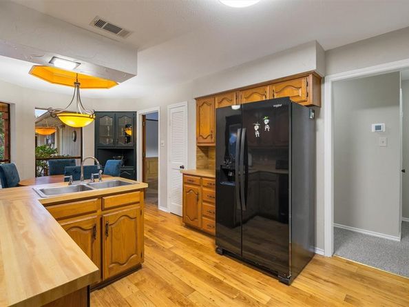 2218  Valley Mill  , Carrollton Texas 75006