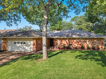 1621  Ronne Drive 