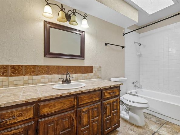 1621  Ronne Drive , Irving Texas 75060