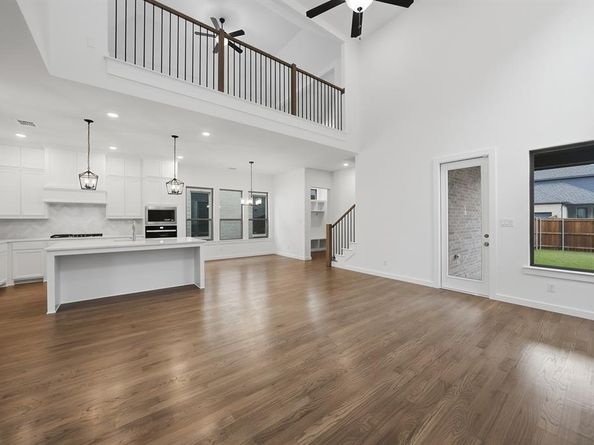 716  Kendall Lane , Celina Texas 75009