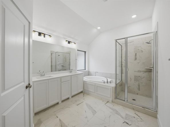 716  Kendall Lane , Celina Texas 75009