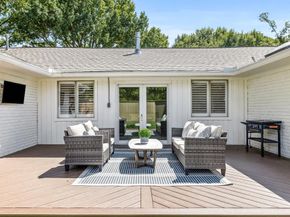 7127  Joyce Way , Dallas Texas 75225