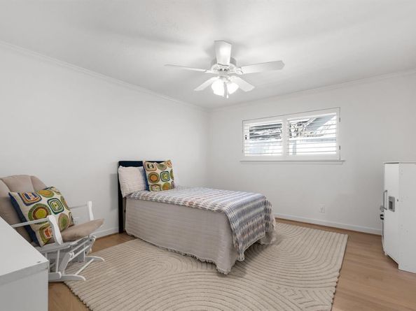 7127  Joyce Way , Dallas Texas 75225