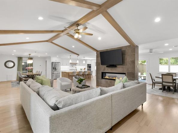 7127  Joyce Way , Dallas Texas 75225