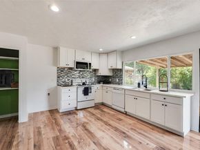 9324  County View Road , Dallas Texas 75249
