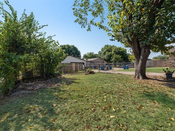 9324  County View Road , Dallas Texas 75249