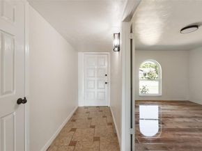 9324  County View Road , Dallas Texas 75249