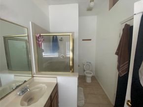 961  Grasswood Court , Arlington Texas 76017