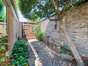 428  Tall Oaks Lane , Richardson Texas 75081