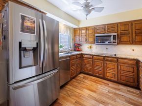 428  Tall Oaks Lane , Richardson Texas 75081