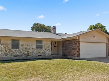 2124  Stonehenge Drive 