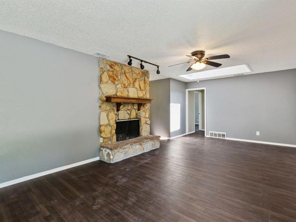 2124  Stonehenge Drive , Garland Texas 75041
