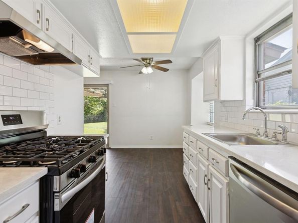 2124  Stonehenge Drive , Garland Texas 75041
