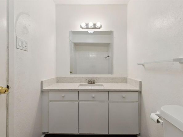 2124  Stonehenge Drive , Garland Texas 75041
